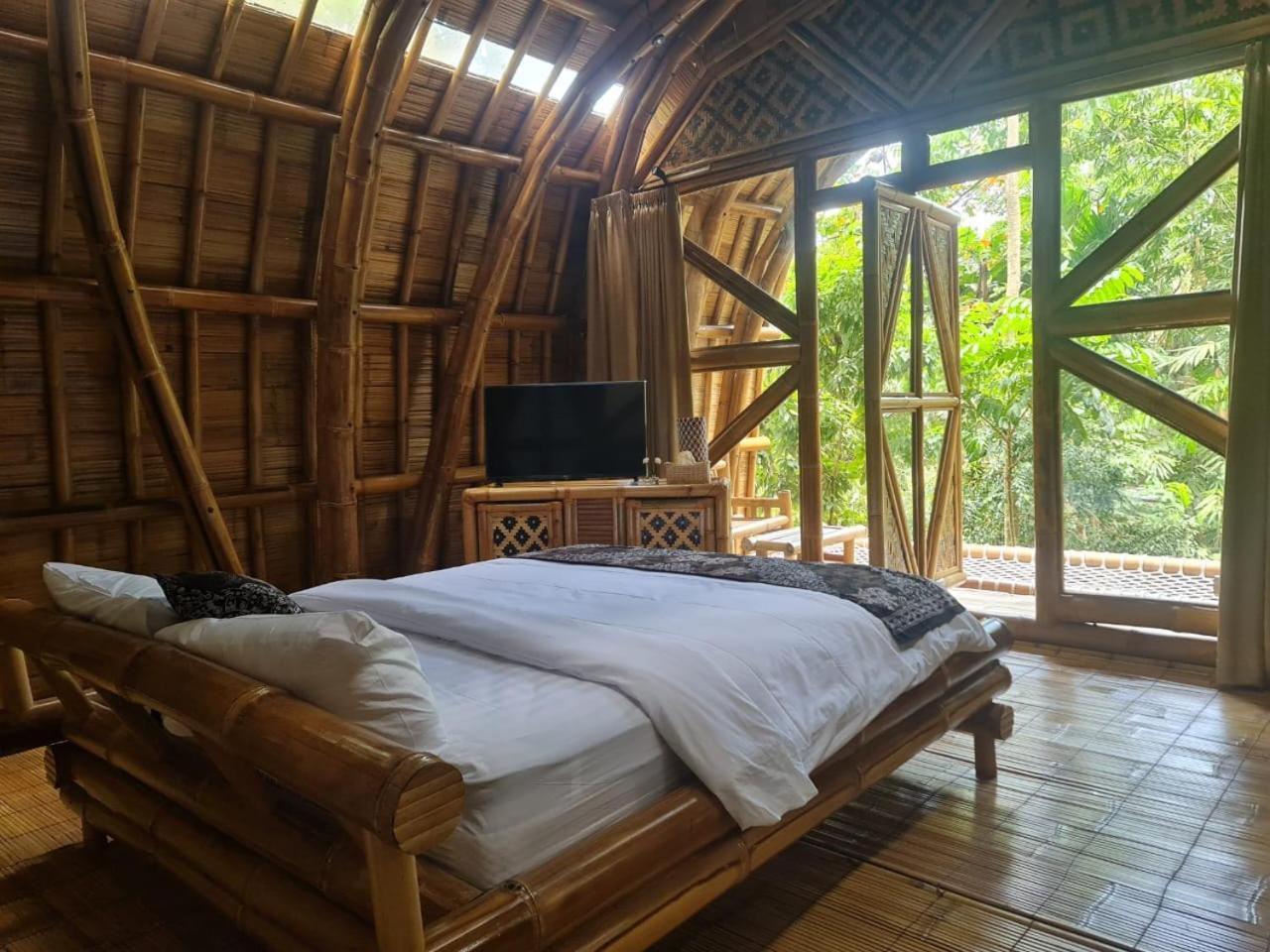 Resor The Osing Bamboo - A Liberta Collection